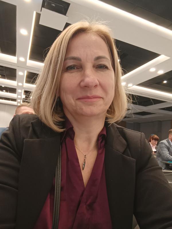 Лариса Бєлозьорова